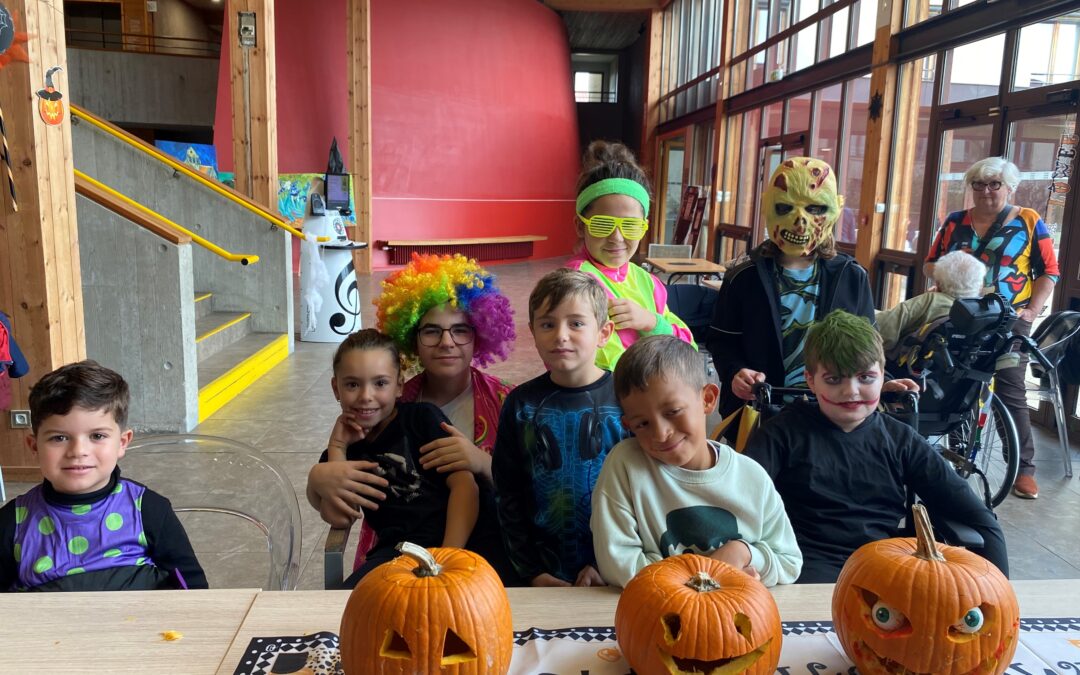 Halloween à La Christinière : la magie d’une fête intergénérationnelle