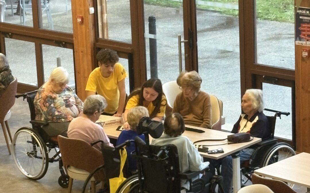 Un après-midi de complicité autour du Triomino avec Margaux et Killian